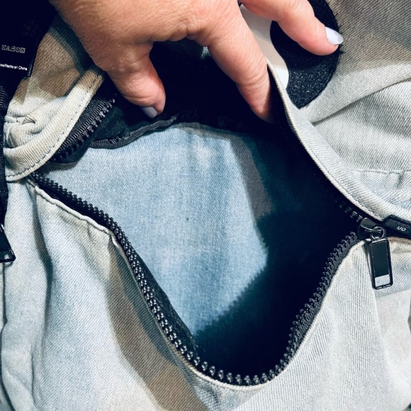 Urban Outfitters Yin & Yang Backpack Light Washed Distressed Denim Zip Unisex - Picture 9 of 16